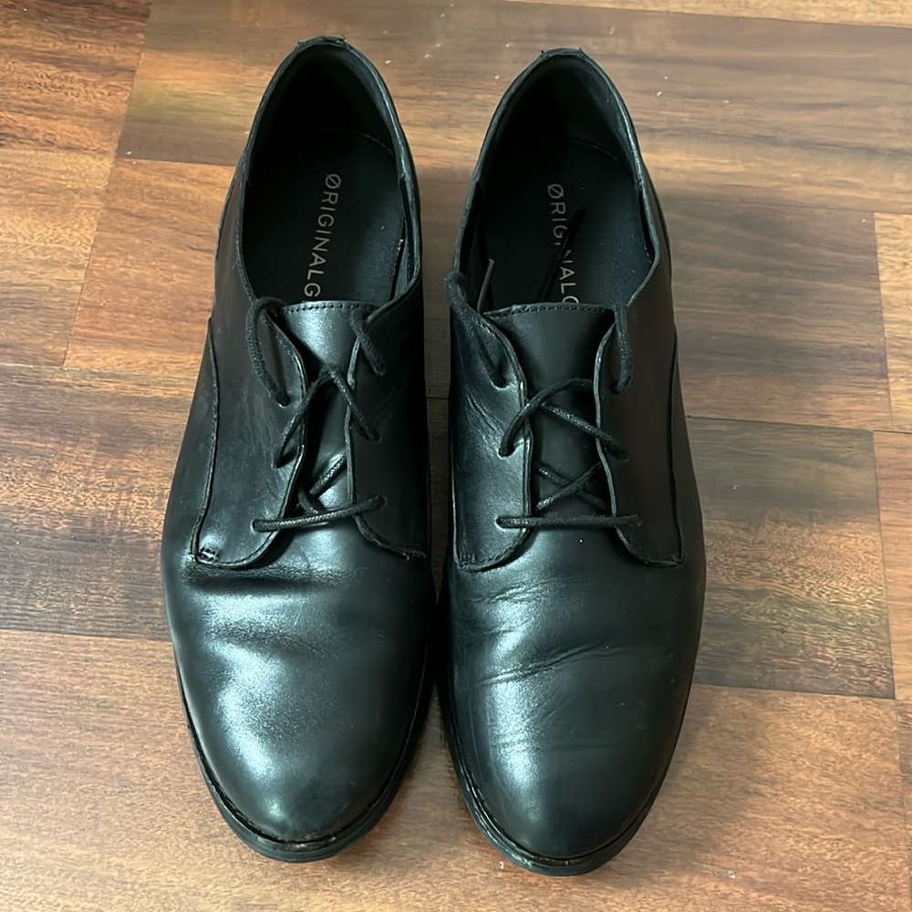 Leather oxfords